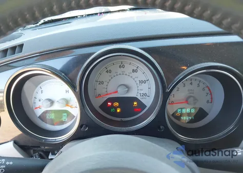 2010 Chrysler Pt Cruiser Classic z USA, uszkodzony, nr VIN 3A4GY5F98AT215232